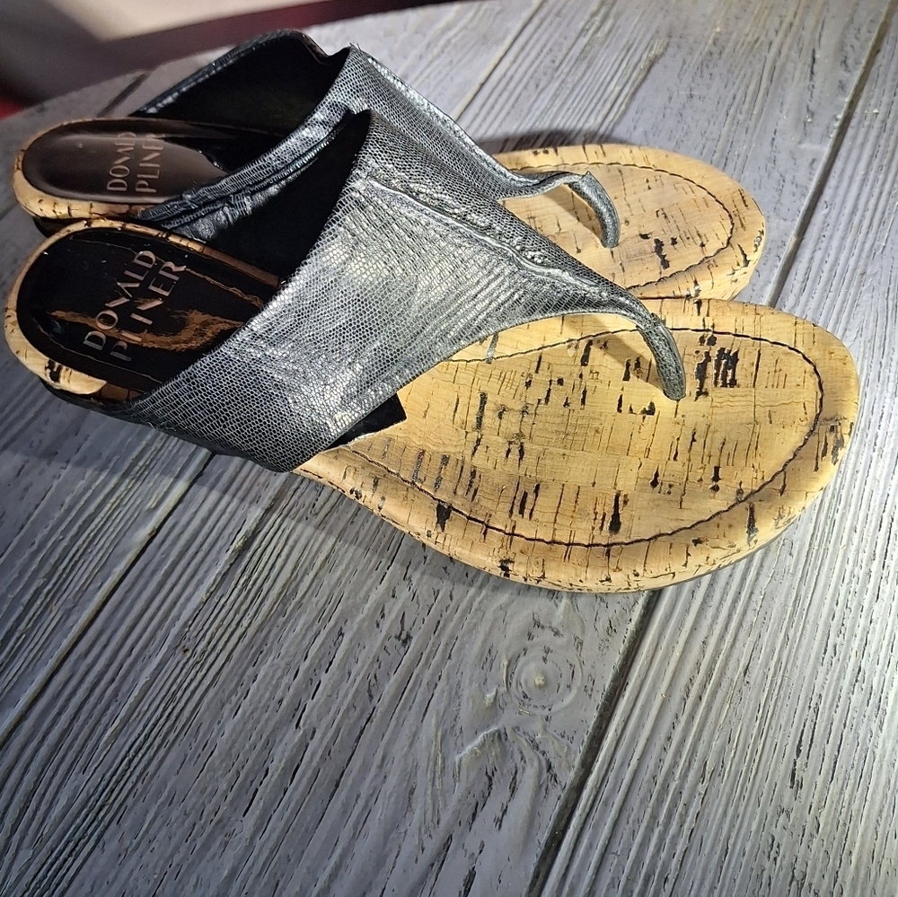 Donald J. Pliner Cork Metallic Black/Tan Leather Upper Malone Wedge Sandals 9 - Picture 9 of 13